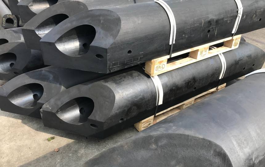 Enlargement of the extensive range of fenders we stock